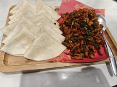 -火福·天湖阁大闸蟹博物馆主题餐厅(浅水湾店)