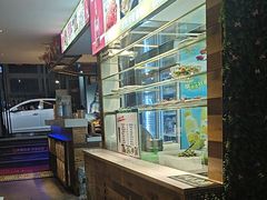 -顶峰夜宴·龙虾烧烤大排档(九江学院店)