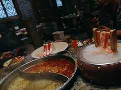 -椒香城门口老火锅(长寿路店)