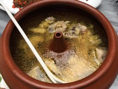 -蔼若春.传承三十年云南菜(金碧公园店)