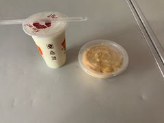 -锦明酸奶店新疆特产(斯大林西路四巷店)