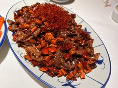 -八府香鸭·啫啫煲(华山路店)