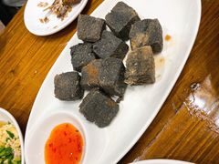 -芦茨金富饭庄·25年老字号·专做稻草鸡