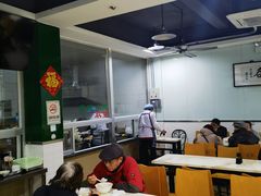 大堂-绿杨馄饨临顿路店