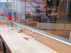 -魔都三兄弟酸辣粉·蘸卤炸串(虹桥万科店)