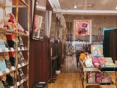 -VENCHI 闻绮(上海佛罗伦萨小镇店)