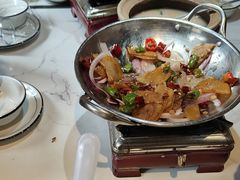-小凤庭·地道湖北菜武昌鱼·藕汤(38年黄鹤楼店)