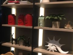 -港丽餐厅(高德置地店)