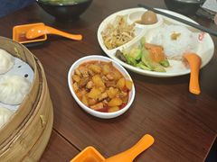 -四川北路(地铁站)