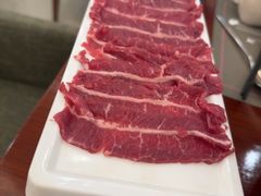 -元一希尔顿酒店·鲜切牛肉火锅禅自助餐厅