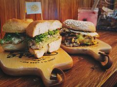 -Catch Bagel(芳草地店)