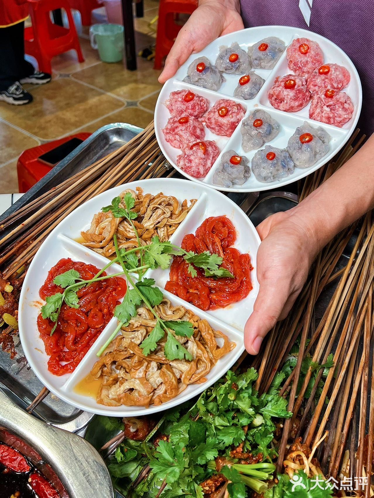 白象居没火之前｜打卡的必吃的火锅串串