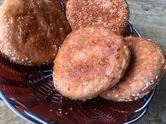 秘制烧饼-万红路羊汤烧饼店(将台路店)