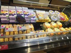 面包甜点陈列柜-味多美蛋糕(航天桥店)