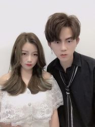 -V HAIR SALON造型