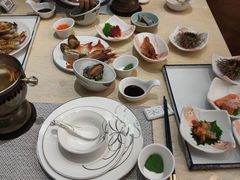 -雍和会海鲜姿造自助(湖东路店)