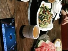 -醉美东江·三文鱼·烧鸡公