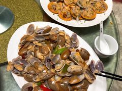 -四川小胡子海鲜(丁村万人海鲜广场店)