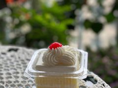 -红宝石·鲜奶小方·海派西点房(联洋店)