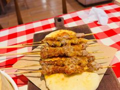 一把羊肉串配现烤馕-西贝(上海国际时尚中心店)