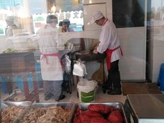 -周记卤菜店(广济北路店)