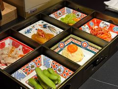 -山川小町·极番烧肉(新地假日广场店)