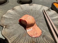 -铭牛烧肉·和牛海鲜自助(高新月牙湖店)