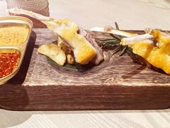 -耶里夏丽·丝路国际·新疆餐厅(浦东区东方路店)
