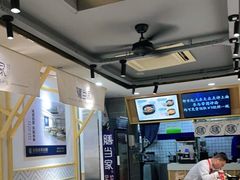 大堂-膳当家黄焖鸡米饭(汉口路店)