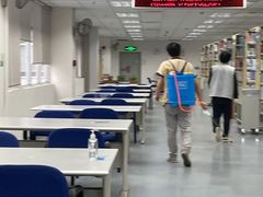 -南山图书馆(常兴路店)