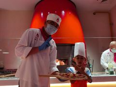 -城市大道红炉披萨烘焙坊