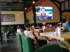 大堂-普兰达德国餐厅·德式脆皮烤猪肘·自酿啤酒(观唐店)