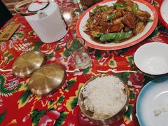 -闯关东东北农家菜(崂山石老人店)