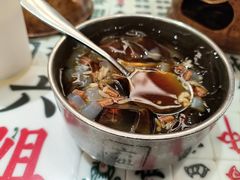 -成都你六姐·牛肉冒菜·麻辣香锅(长泰广场店)