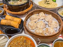 -馋三尺蟹粉小笼(人民广场店)