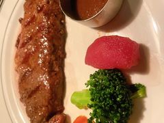 -食间牛排(重庆路万达店)