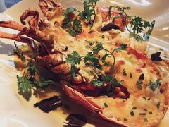 -弦月窗LUNETTE BY AMANDA(复兴路店)