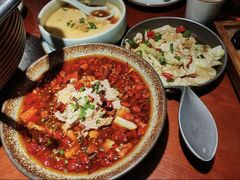 -荣公馆鱼头泡饭(巢湖万达店)