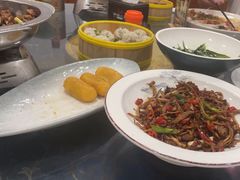 -湖南人家湘菜馆(镇江路店)