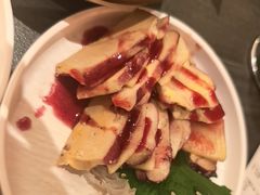 -牛YO寿喜烧·铁板烧和牛火锅自助(市府恒隆店)