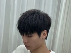 -鸿通城购物中心