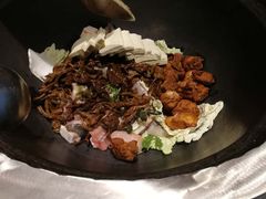 -黑土风情铁锅炖(兴业路店)