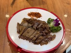 -有红鸡毛店·川菜(建设路店)