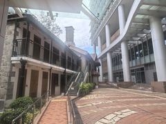 -香港大学