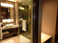 -上海龙之梦万丽酒店