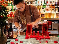 -Mogul Eatery·大亨餐酒馆