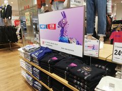 -优衣库(郑州丹尼斯大卫城店)