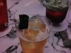 -Whisper Bar 