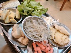 -月圆火锅(宁海东路二店)