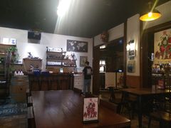 -麦落精酿啤酒餐吧(先农大院店)